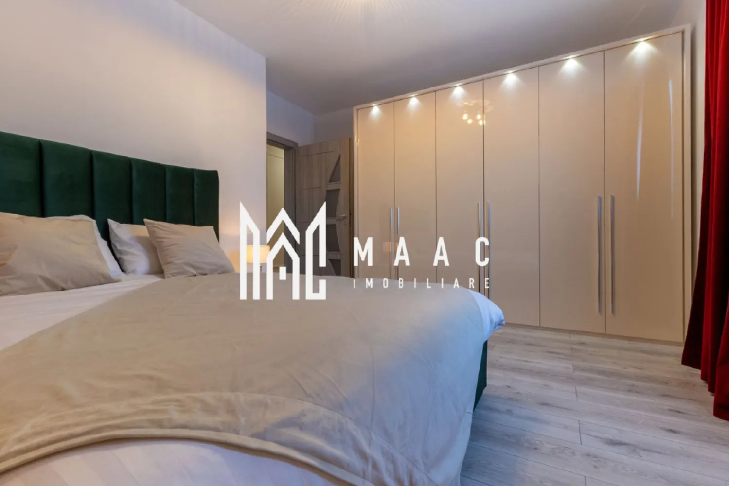 Apartament 2 camere | Decomandat | Modern | Balcon | Parcare