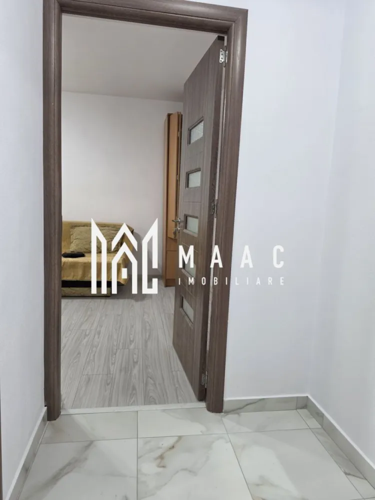 Garsoniera | Zona Centrala | Etaj 1 | 28 mpu| - MAAc Imobiliare vă propune spre vânzare o garsonieră confort 1, situată chiar în zona centrală a orașului. Este proprietatea ideală pentru cei care vor să aibă totul la câțiva pași distanță sau pentru o investiție sigură și profitabilă.De ce să alegi această proprietate?Poziționare ultra-centrală: Ai acces rapid la toate punctele cheie din oraș.Totul pentru familie: Școli de prestigiu și grădinițe în imediata apropiere.Facilități zilnice: Piața agroalimentară și supermarketuri la doar un minut distanță.Mobilitate maximă: Stații pentru mijloacele de transport în comun chiar lângă bloc.Confort sporit: Compartimentare confort 1, spațioasă și excelent structurată.
pentru mai multe detalii sau a programa o vizionare va rugam specificati ID 3170422