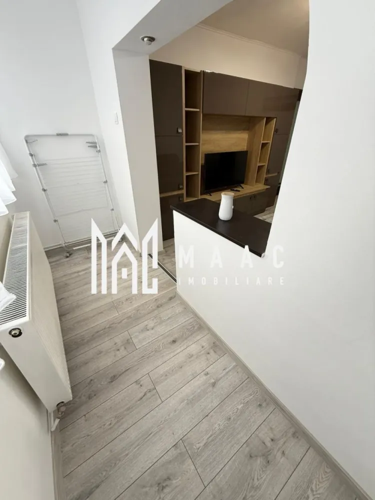 Apartament 3 camere | 2 bai | Decomandat | Etaj 3 | Renovat