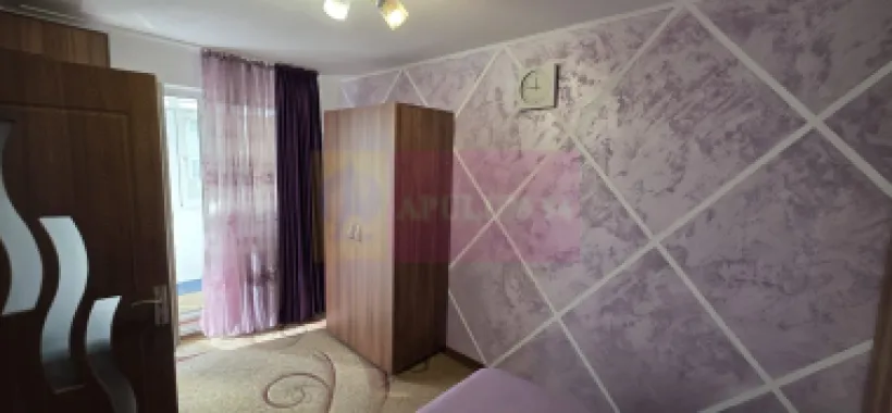 Apartament cu 2 camere, et 1 in Campina