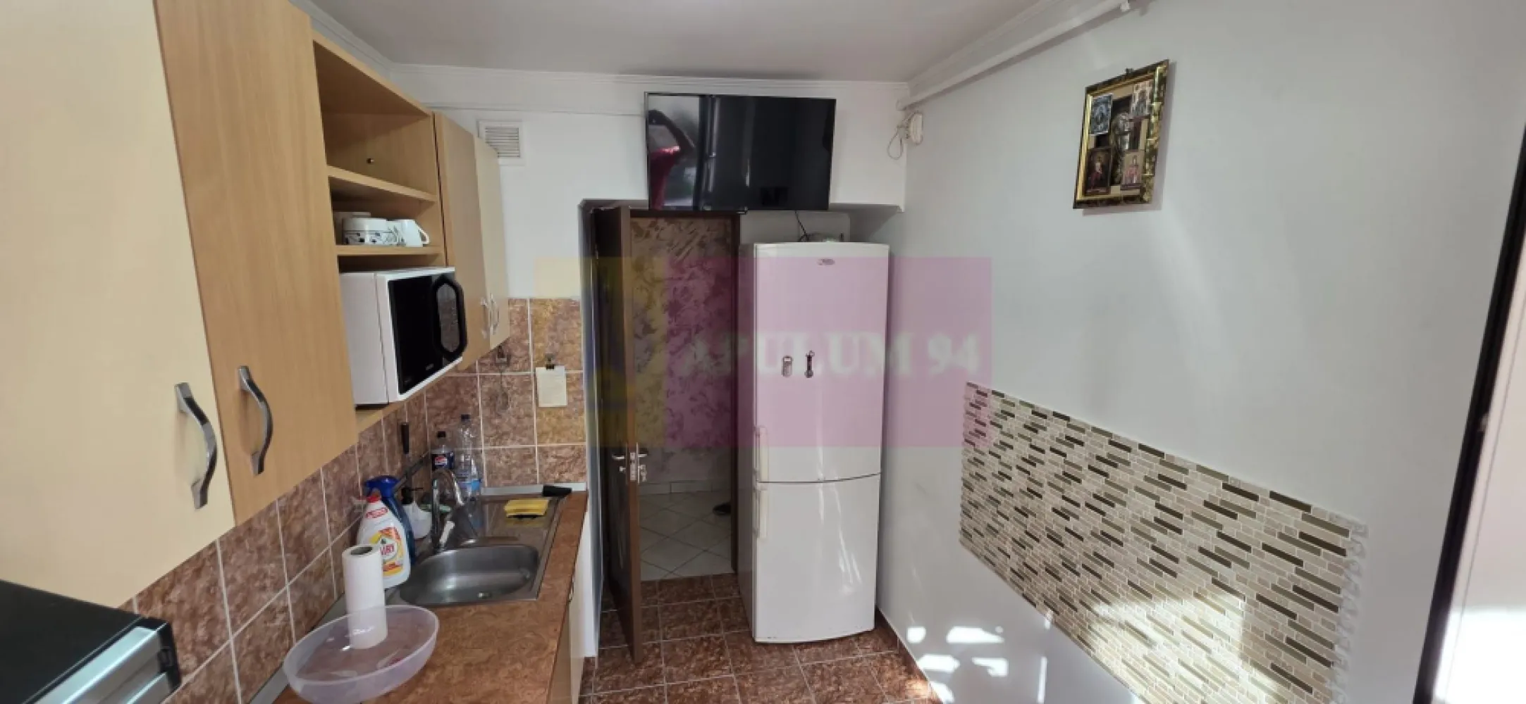 Apartament cu 2 camere, et 1 in Campina