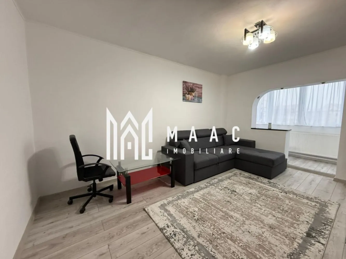 Apartament 3 camere | 2 bai | Decomandat | Etaj 3 | Renovat