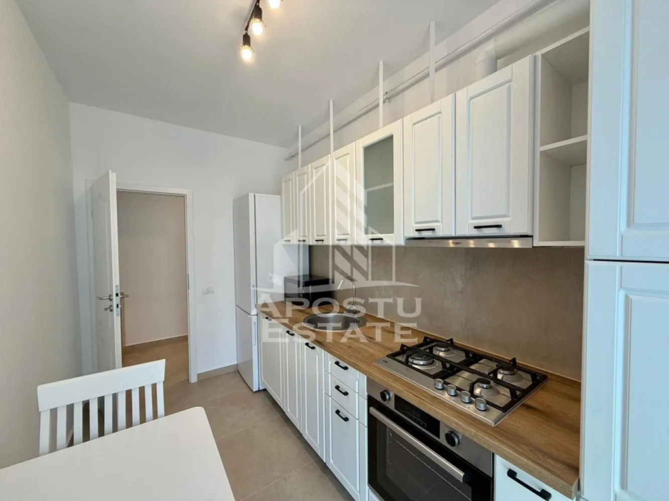 Apartament cu 2 camere de inchiriat, petfriendly,loc de parcare, Giroc