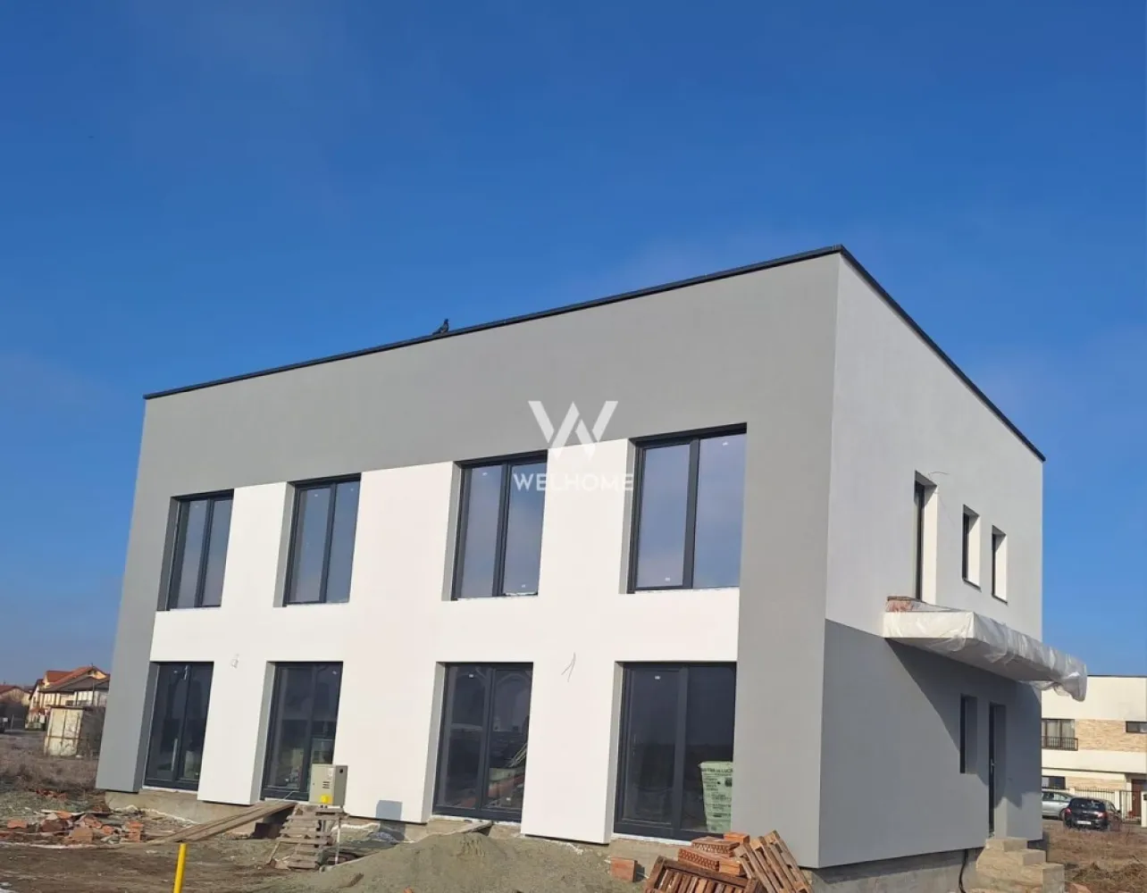 Casa nouă cu 4 camere și curte generoasă – Șelimbăr Triajului