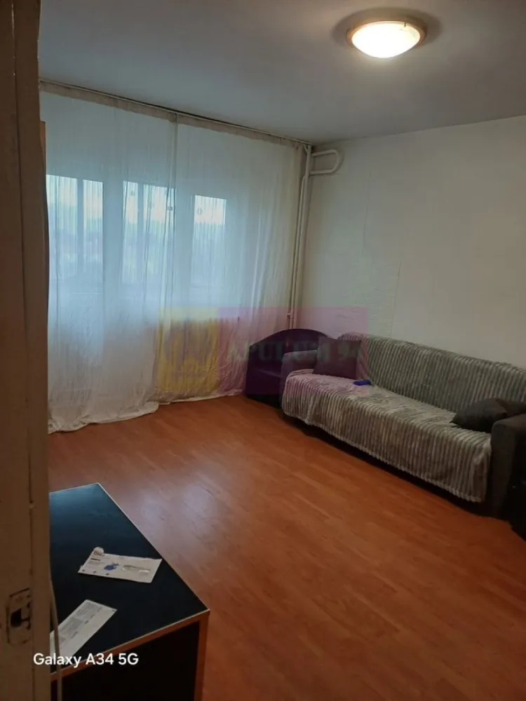 2 camere, Uverturii, zona Lujerului, zona Gorjului, Militari