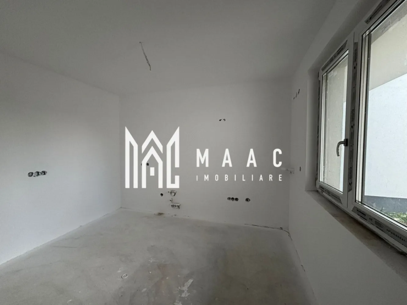 Casa Quadruplex | 4 Camere | 110MPU | Curte 60MP | 2 Balcoane