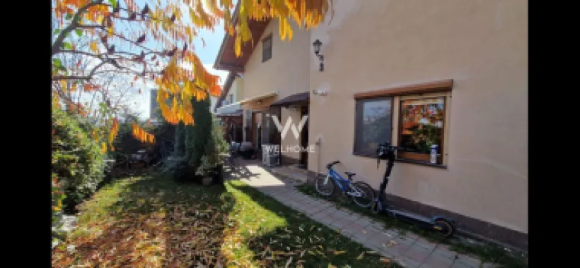 Casă de închiriat cu terasă și curte, gata de mutat – Arhitecților