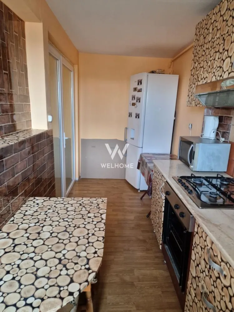 Apartament spațios, 4 camere, 62 mp – Vasile Aaron