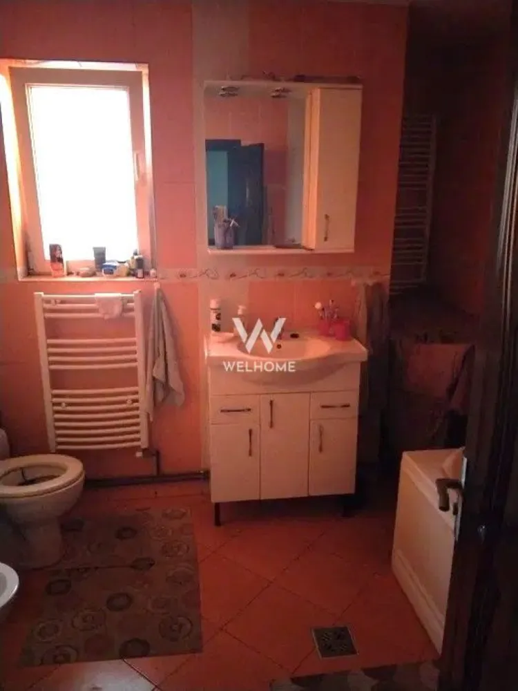 Apartament 4 camere, 82 mp, mobilat, zona Mihai Viteazul