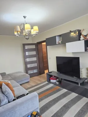 Apartament 2 camere decomandat de vânzare – Mazepa – 57 mp