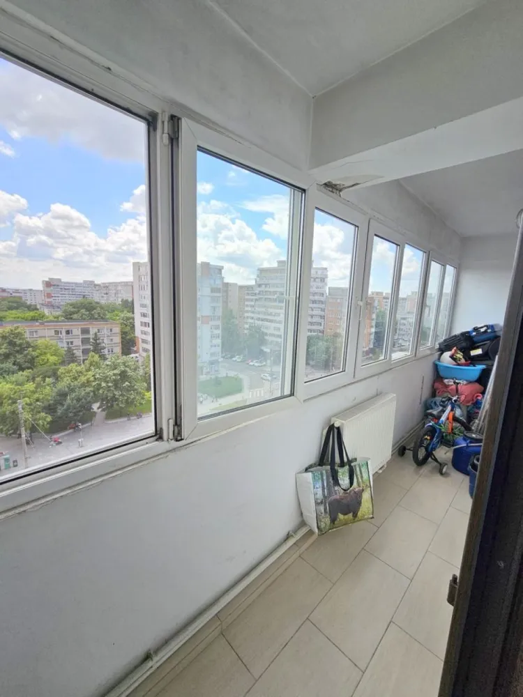 Apartament 2 camere decomandat de vânzare – Mazepa – 57 mp