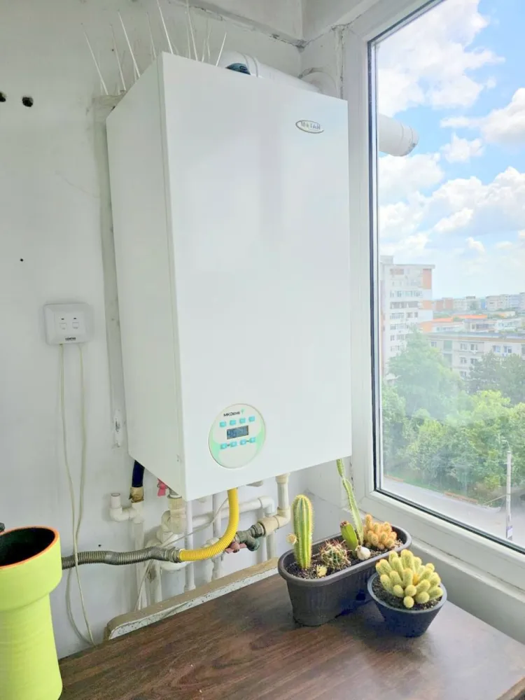 Apartament 2 camere decomandat de vânzare – Mazepa – 57 mp