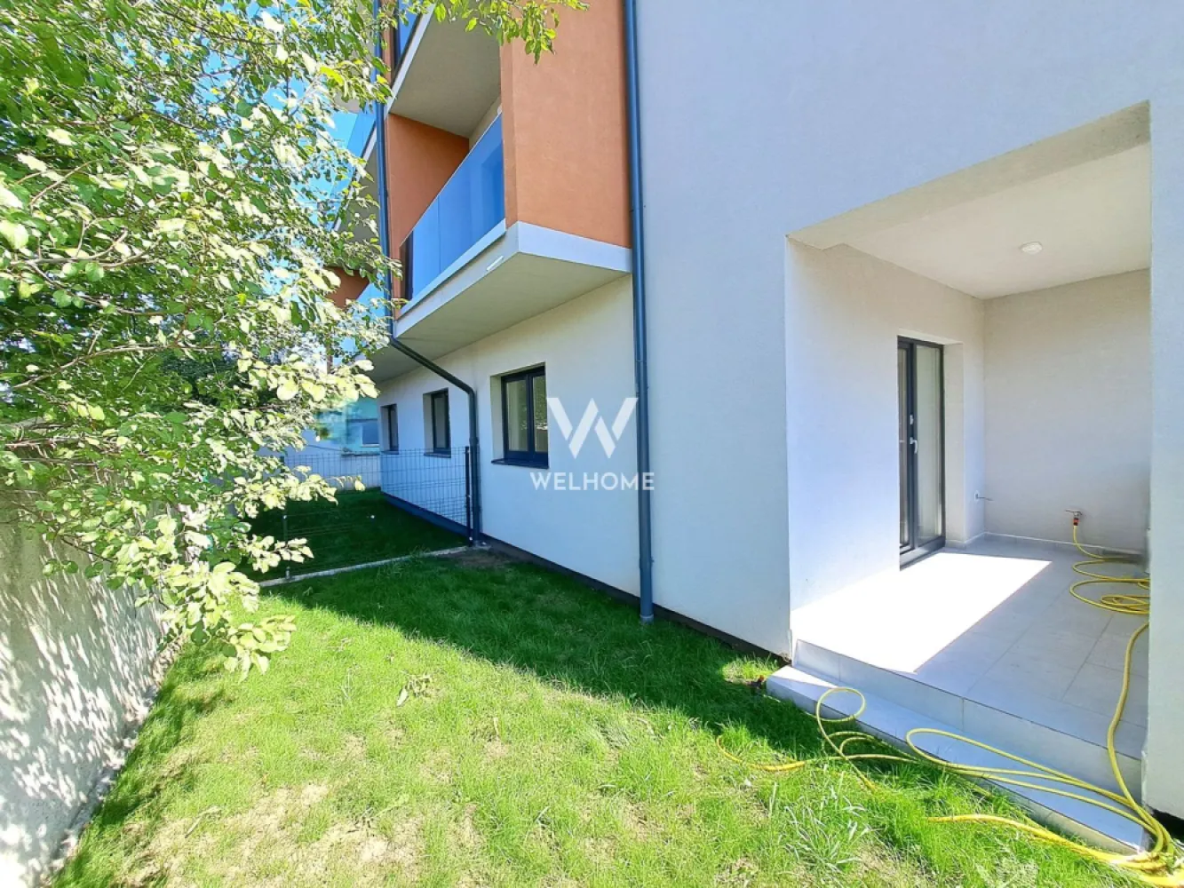 Apartament cu gradina - 2 camere, 2 bai, terasa