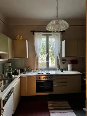 Casă ideală pentru renovare și personalizare, în cartierul Terezian