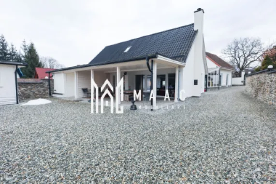 2 Case | 8 Camere | Teren 1180 | Porumbacu de Sus