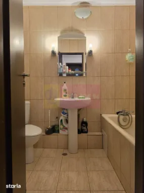 Garsonieră, metrou Piata Muncii, 42 mp utili, etaj 4/8
