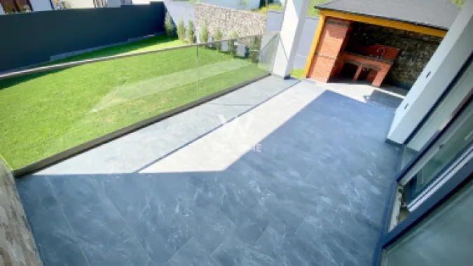 Casa individuala lângă SHOPPING CITY SIBIU.