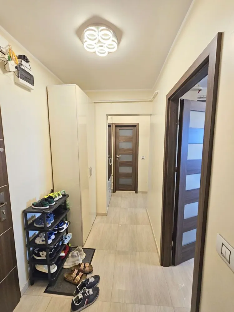 Apartament 2 camere decomandat de vânzare – Mazepa – 57 mp