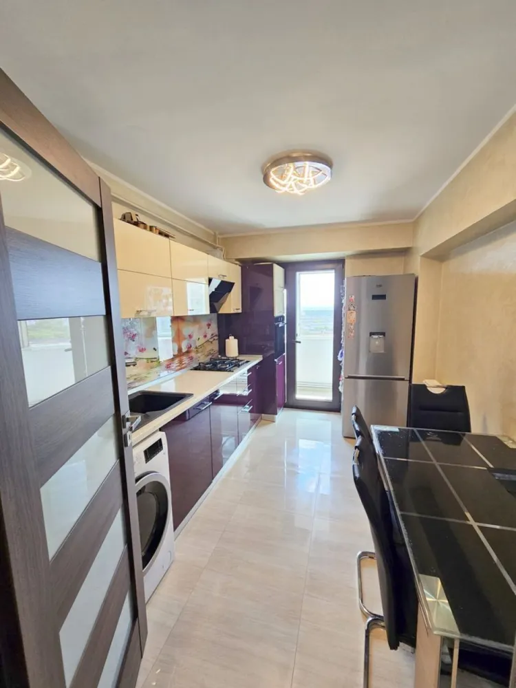 Apartament 2 camere decomandat de vânzare – Mazepa – 57 mp