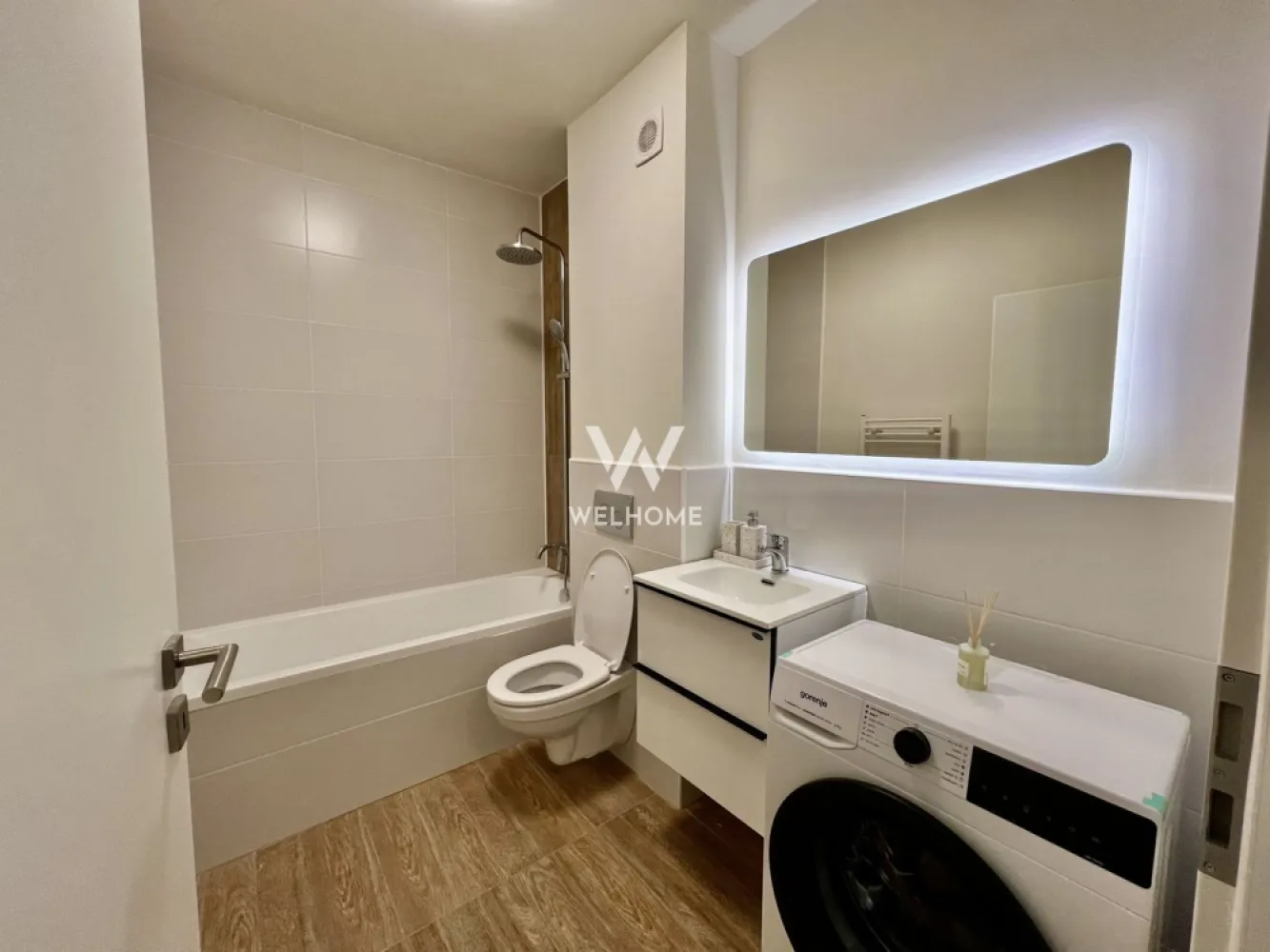 Calitate Superioara! Garsoniera decomandata. Sibiu