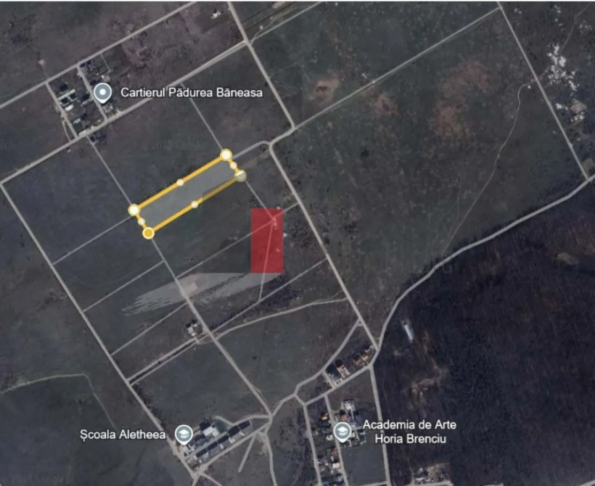 Teren cartier Padurea Baneasa - Teren intravilan construibil de 21.000 mp – Sector 1, București (zona Pădurea Băneasa)

Localizare: Drumul Piscul Enei / Drumul Vârful Pleșița, în spatele Pădurii Băneasa, Sector 1, București
Suprafață totală: 21.000 mp
Terenul are tripal deschidere.
Clasificare urbanistică: Intravilan – Zonă M3 conform PUG București
Regim de înălțime permis: P+4+5R
Indice urbanistic:
CUT (Coeficient de Utilizare a Terenului): 2,5
POT (Procent de Ocupare a Terenului): 60%
Deschidere stradală:
Aproximativ 70 m la Drumul Piscul Enei
Utilități disponibile: La circa 500 m – apă, canalizare, electricitate, gaze
Accesibilitate excelentă datorită viitoarei infrastructuri rutiere moderne. Terenul este traversat de DR4 (Drumul Radial 4 Nord Express), ceea ce oferă un avantaj semnificativ în ceea ce privește conectivitatea.
Notă: DR4 va împărți terenul în două sectoare, aproximativ 3.600 mp fiind supuși exproprierii pentru dezvoltarea infrastructurii.
Traseu DR4: Bulevardul Poligrafiei – Șoseaua Șisești – DNCB – A0 Mogoșoaia – DJ Buftea-Corbeanca