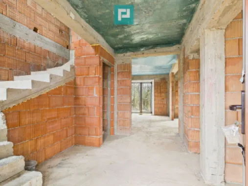 Duplex solid 120 mp, intimitate și calm in Chisoda