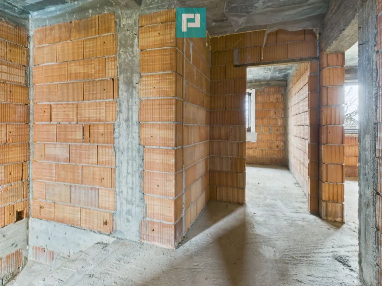 Duplex solid 120 mp, intimitate și calm in Chisoda