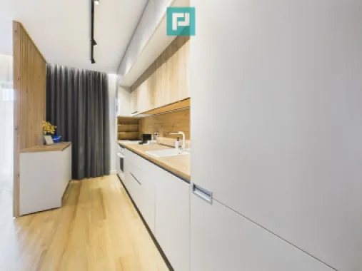 Apartament spațios, vedere și facilități premium