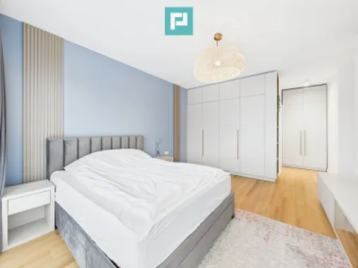 Apartament spațios, vedere și facilități premium