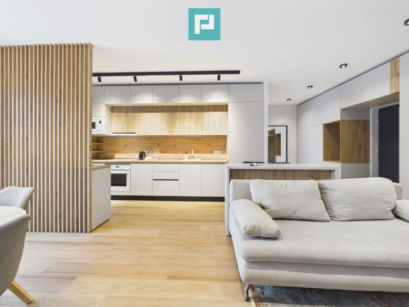 Apartament spațios, vedere și facilități premium