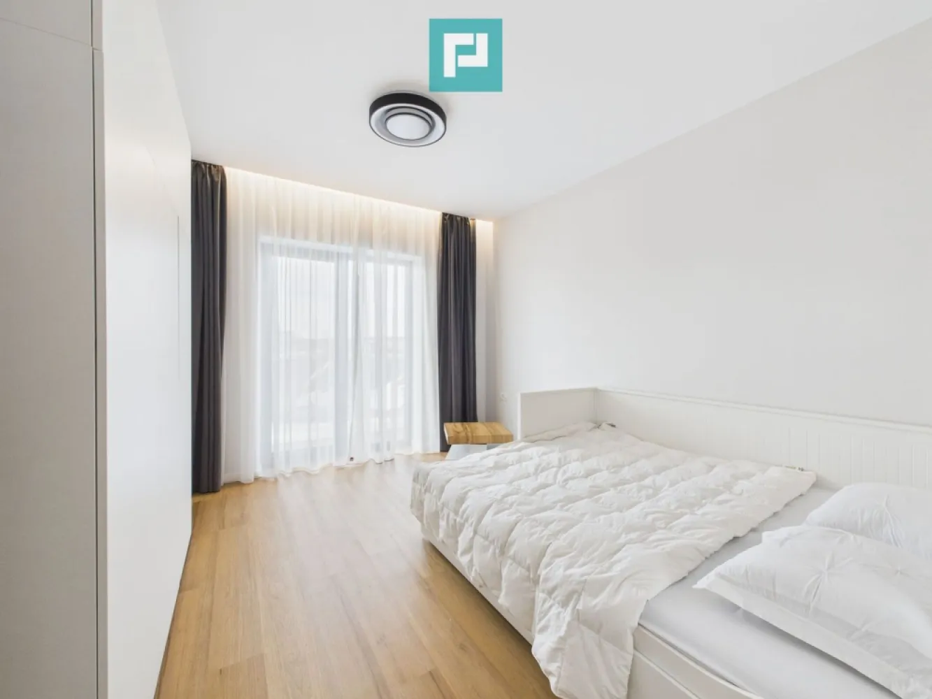 Apartament spațios, vedere și facilități premium