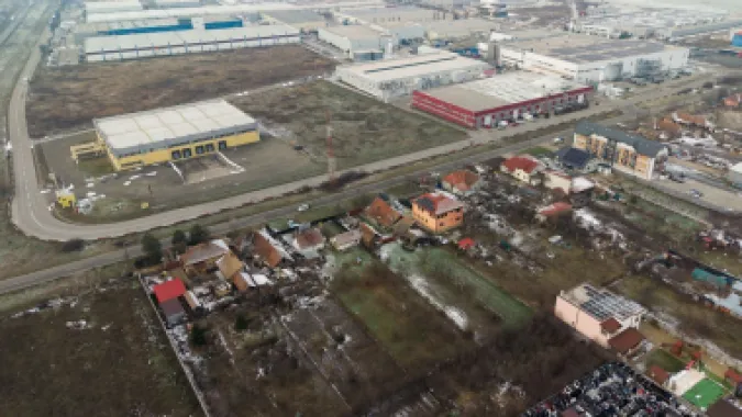 Teren 860 mp în Gai