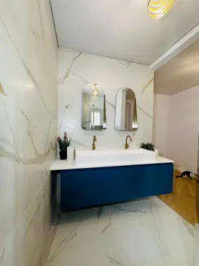 Casă parter, luminoasă, – vizavi de Spitalul Județean-387.000 EURO neg