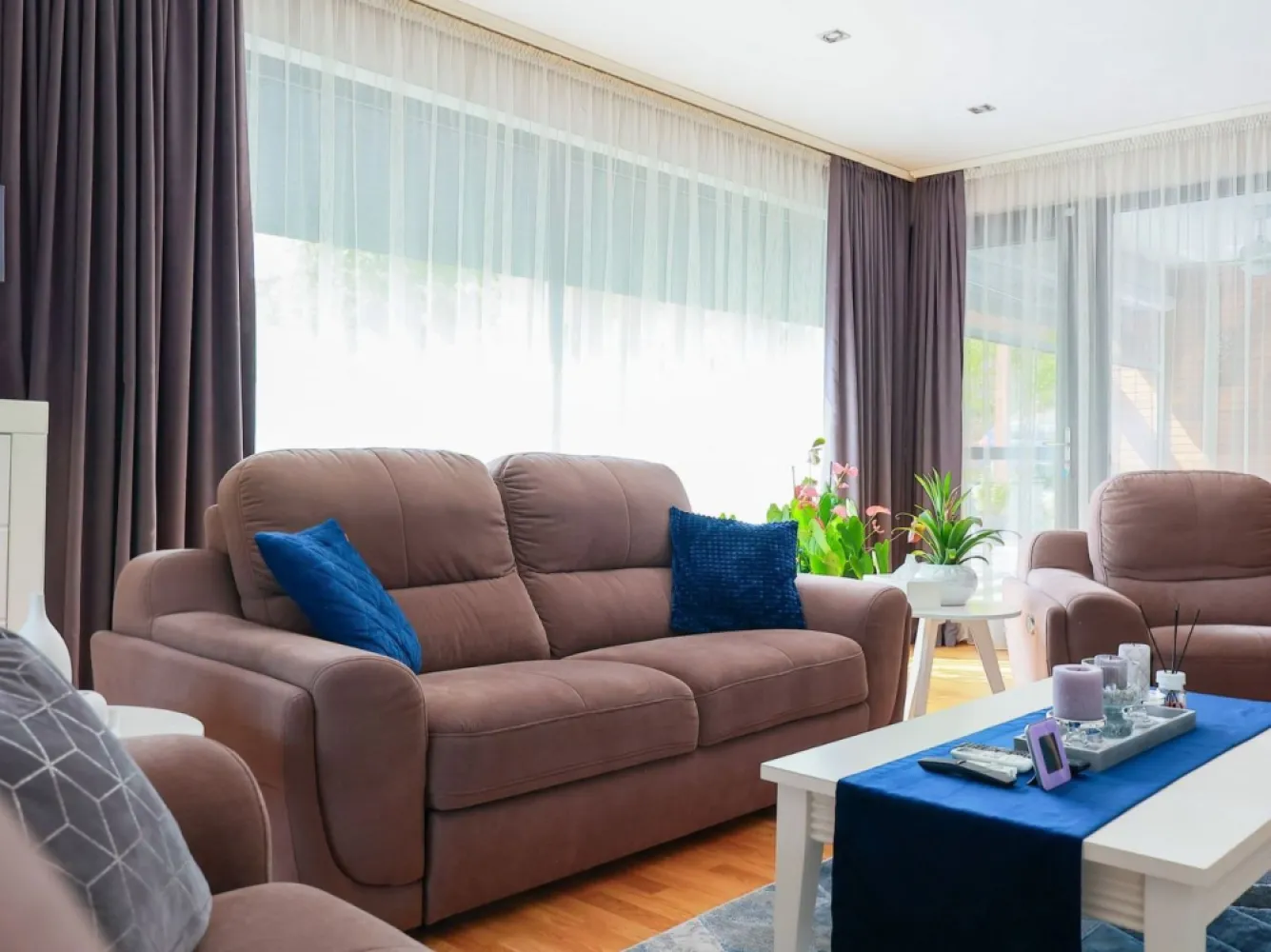 Vilă cu piscină, mobilată și utilată. Comision 0%. 410.000 Euro neg