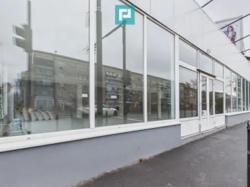 Spațiu comercial 200mp + 90mp mansarda - Cantemir