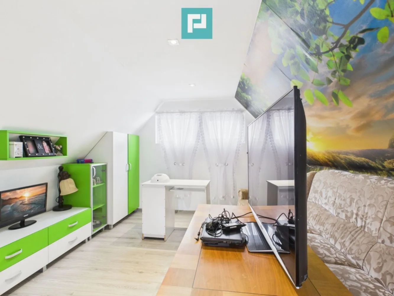 Casă individuală în Lipova