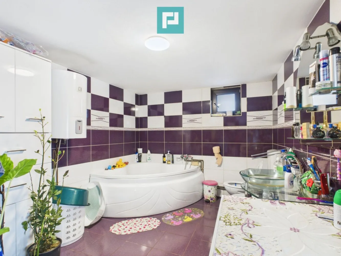 Casă individuală în Lipova