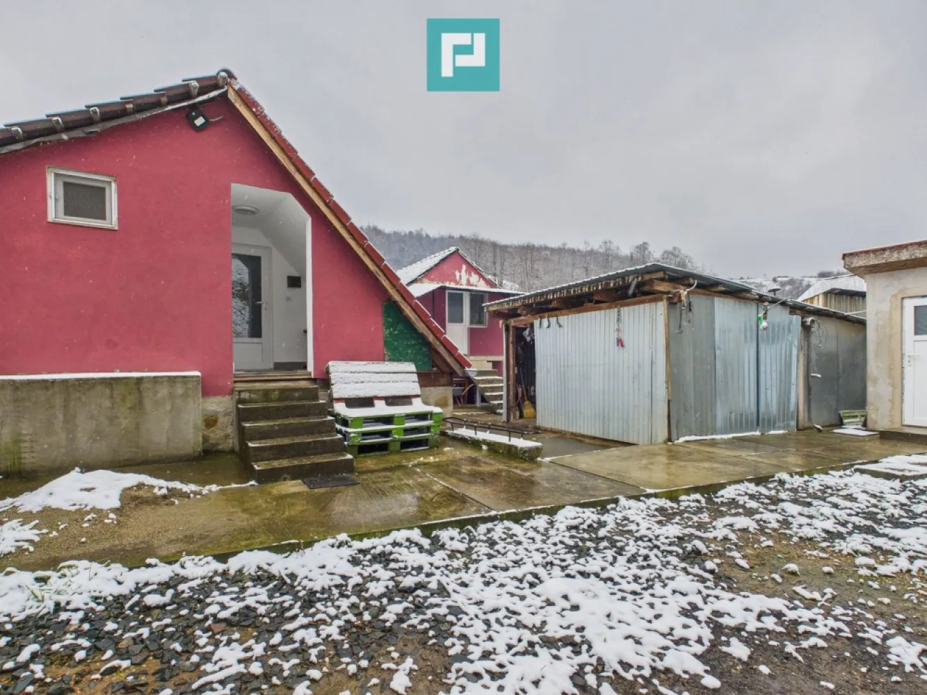 Casă individuală în Lipova