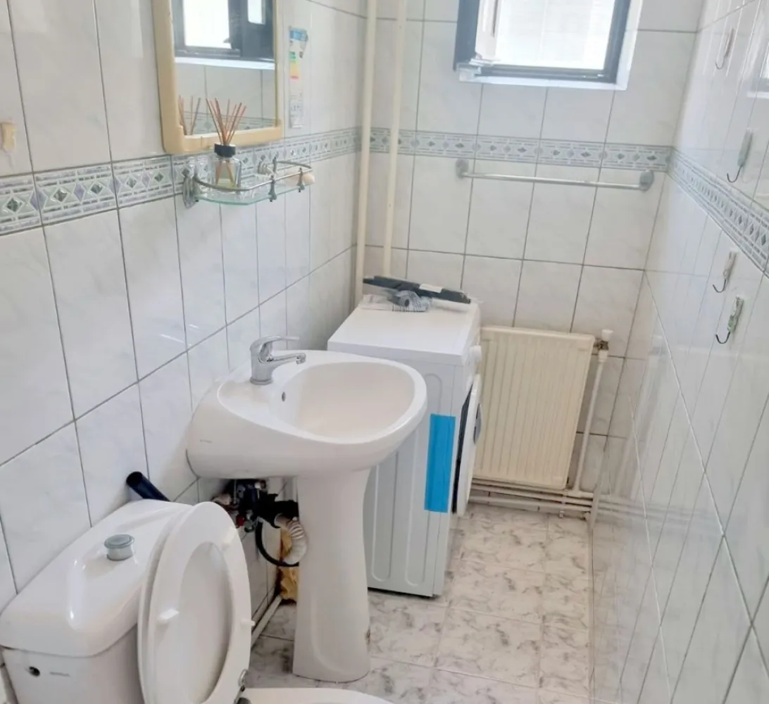 Apartament 3 camere de închiriat – Zona Gară – 85 mp – Etaj 3