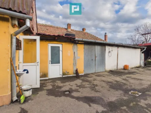 Casă 70mp + Hală 100mp, Str. Navigatorilor, Oradea