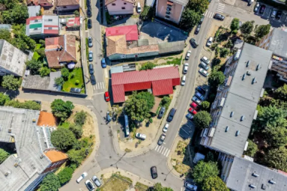 Casă individuală cu potențial comercial excelent in cartierul Vlaicu