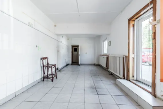 Casă individuală cu potențial comercial excelent in cartierul Vlaicu