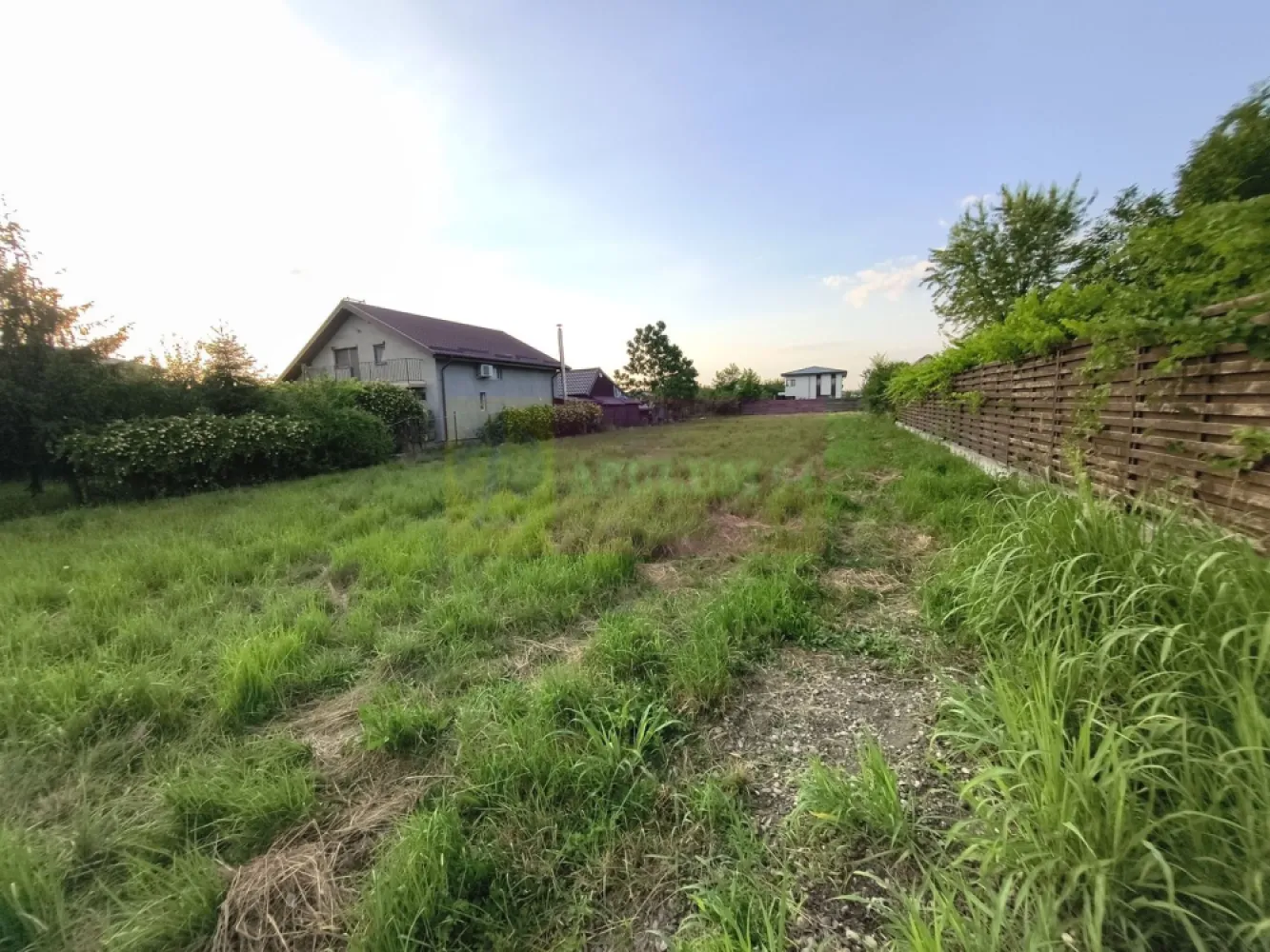 Teren cu acces facil la toate utilitățile lângă București