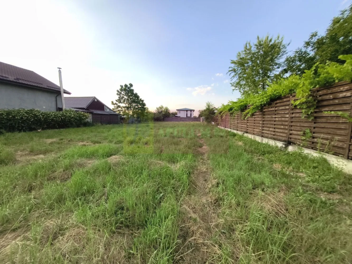 Teren cu acces facil la toate utilitățile lângă București