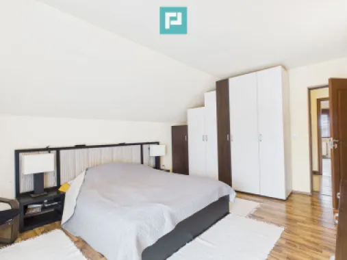 Vilă elegantă cu etaj în Zădăreni