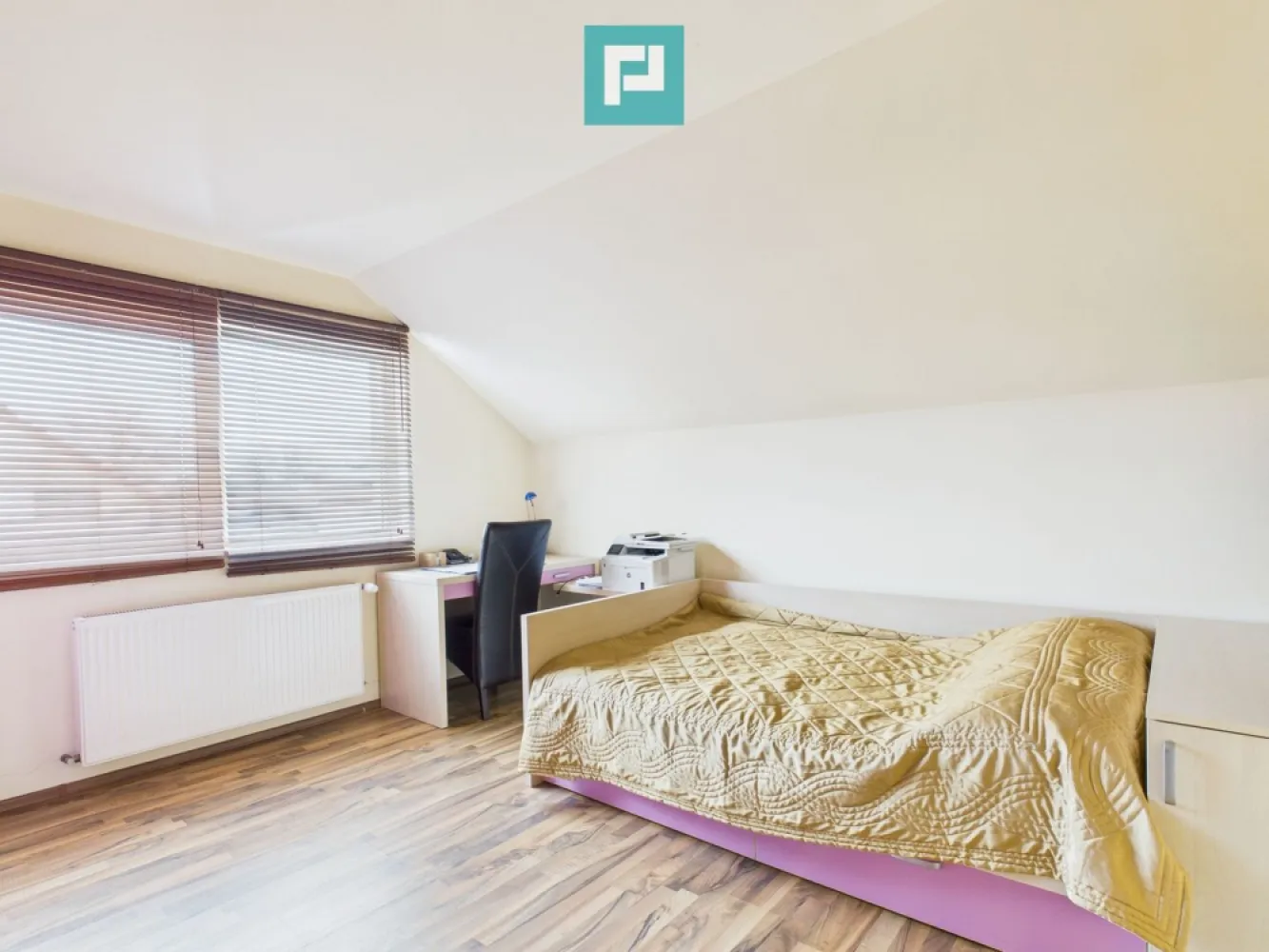 Vilă elegantă cu etaj în Zădăreni