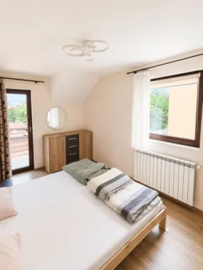 De închiriat | 1/2 Duplex modern în Dumbrăvița | Complet mobilat