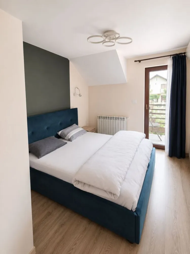 De închiriat | 1/2 Duplex modern în Dumbrăvița | Complet mobilat