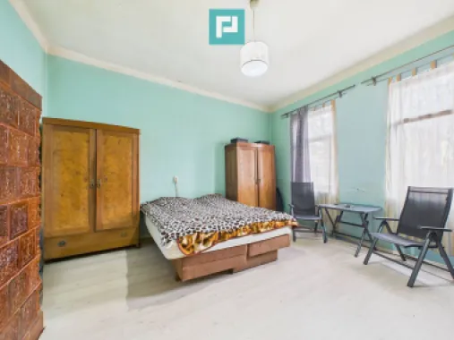 Casă individuală cu anexă în Vaicu