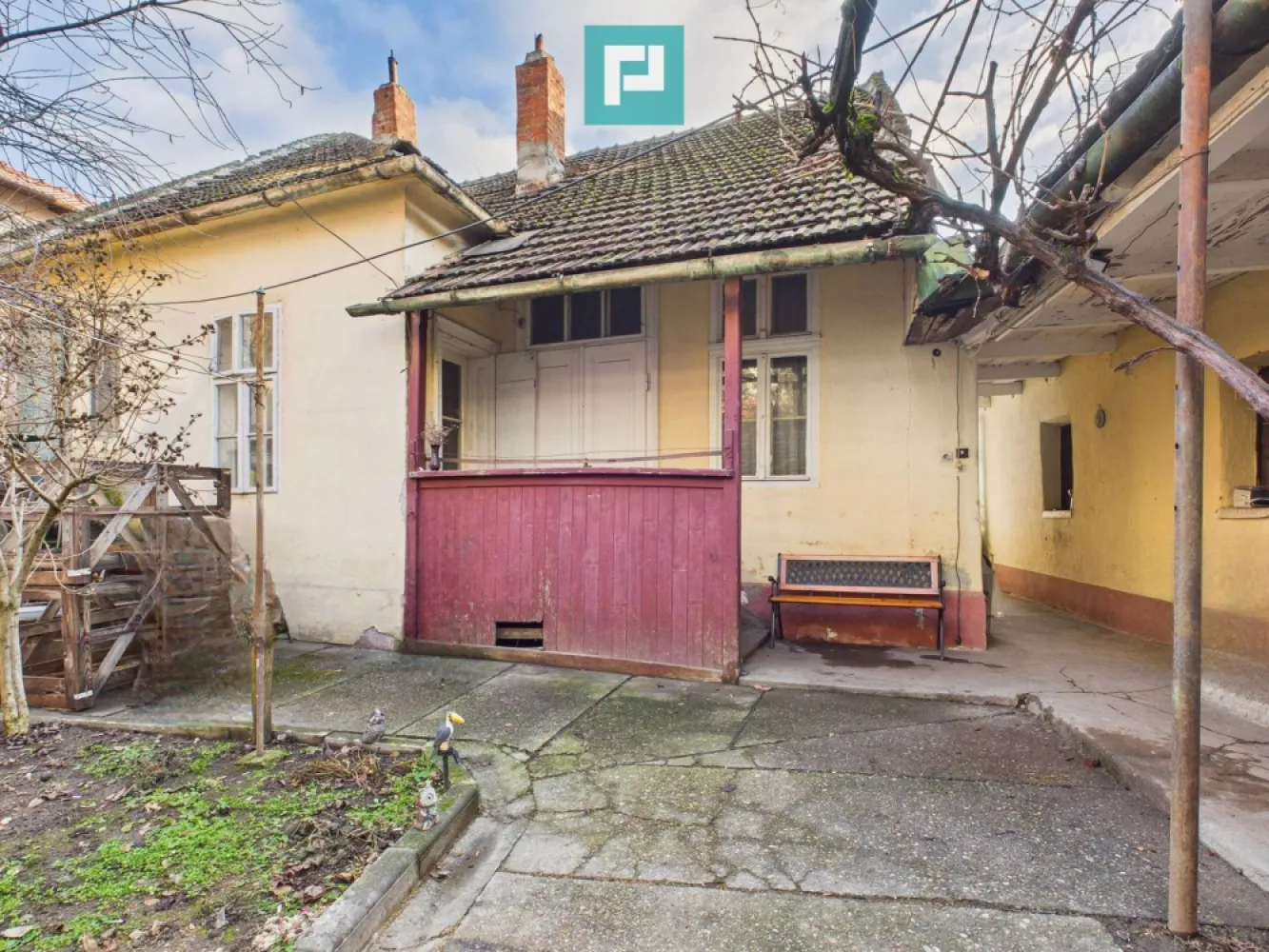 Casă individuală cu anexă în Vaicu